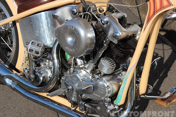 ハーレー ナックル1938のエンジン