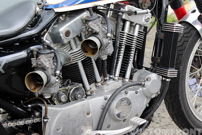 ハーレー ショベルスポーツ XR1000のエンジン