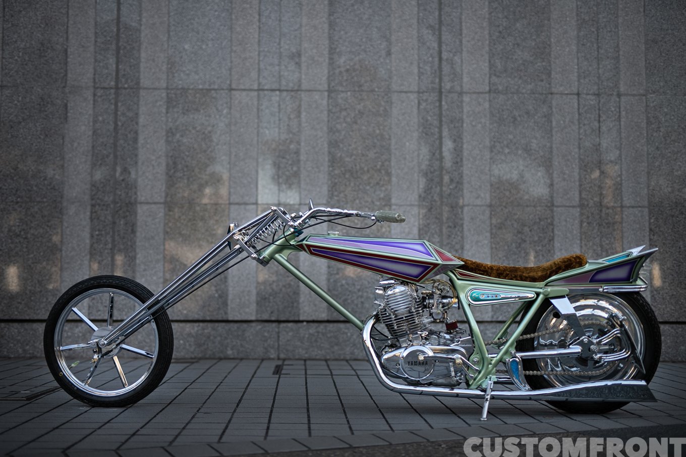 ECCENTRIC MOTORCYCLEのディガースタイルのフルカスタムYD250 1987年