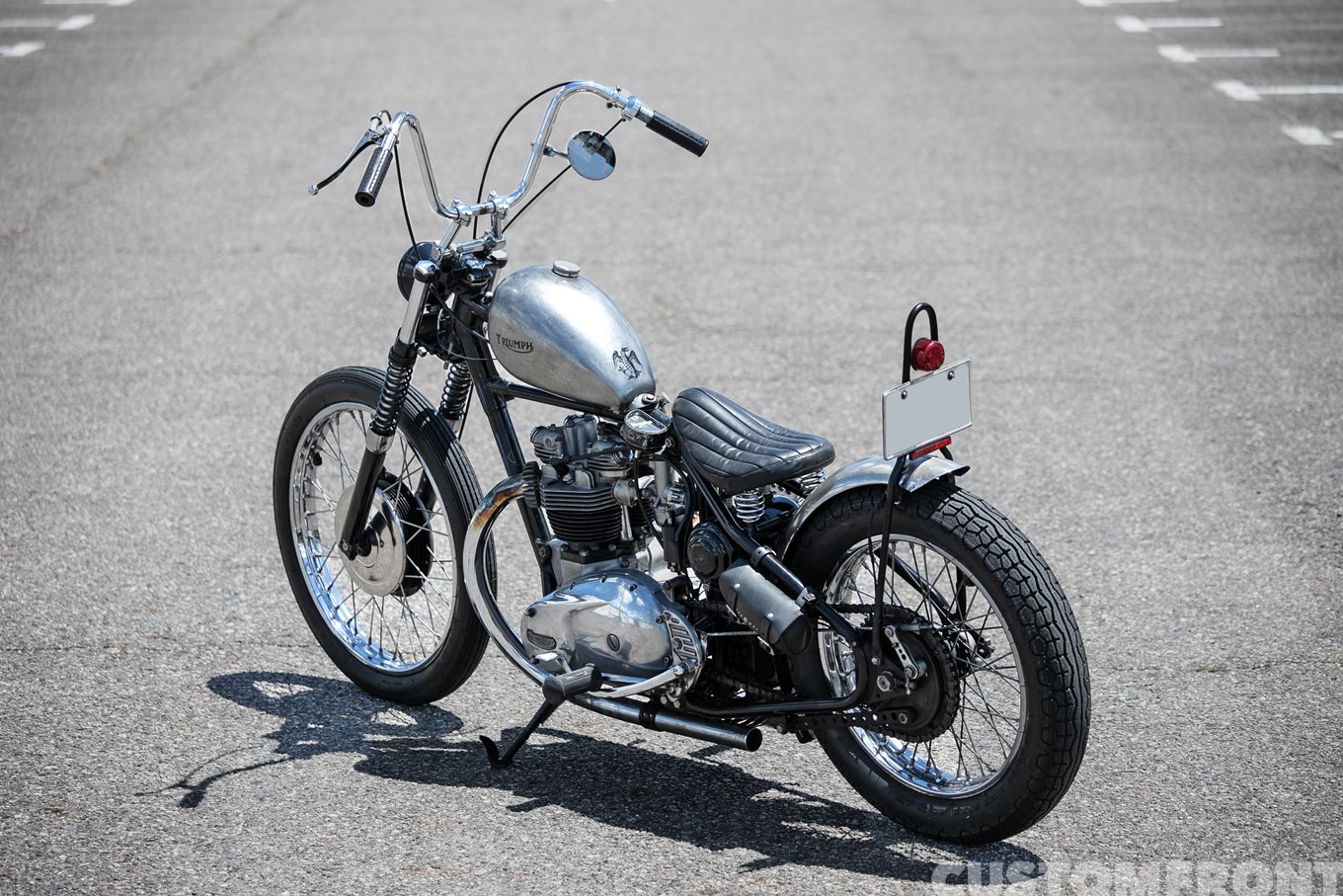TRADS & SHALLOW MOTORCYCLE SHOPのトライアンフTR6チョッパー 1967年