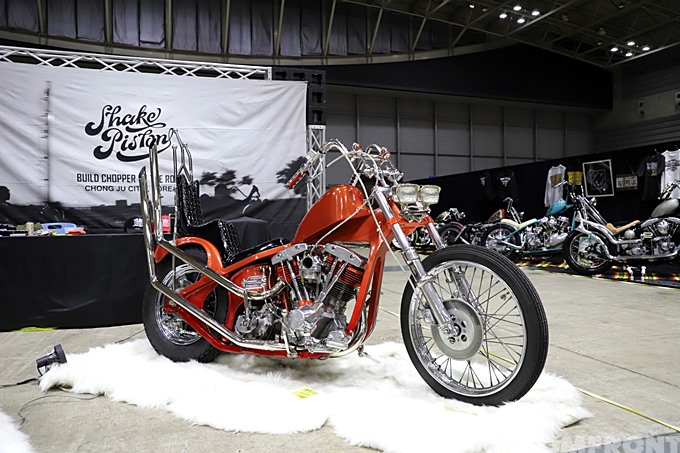 SHAKE PISTON／from KOREAの2024 YOKOHAMA HOT ROD CUSTOM SHOW 32nd 横浜ホットロッドカスタムショー