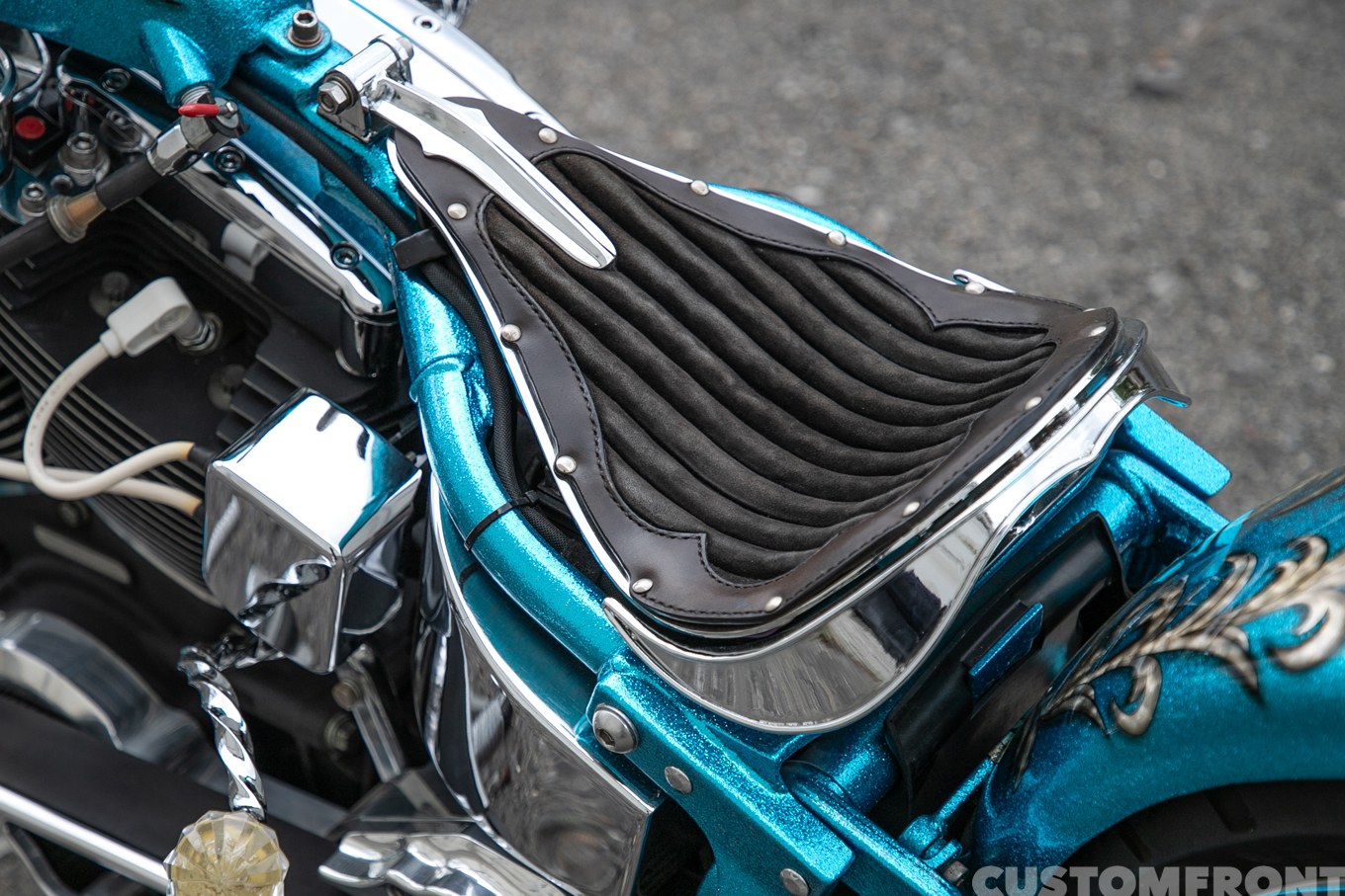 ハーレー ツインカムのカスタムチョッパー 2002年のシート