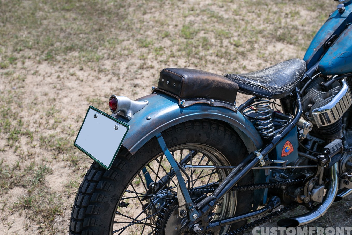 陸王(RIKUO) RQのサンドフラッツレーサー 1953年のリアフェンダー