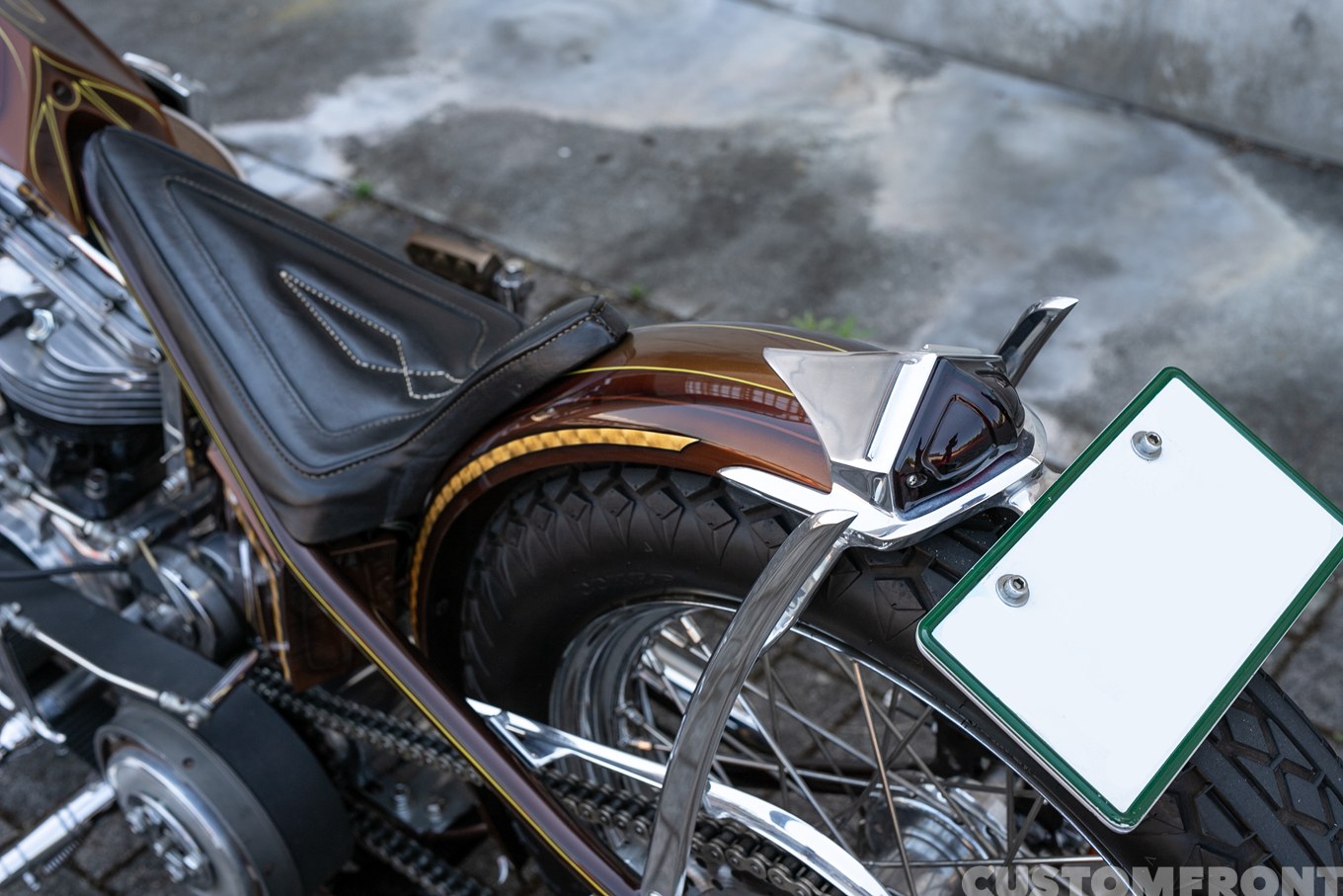 パンヘッドのディガースタイルチョッパー FL 1954年のテールライト