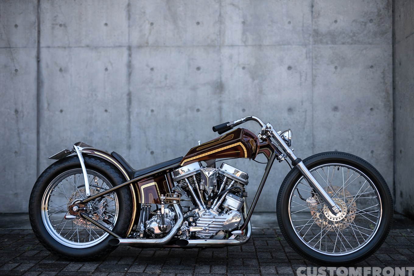 WCRESTのハーレーのパンヘッドのディガースタイルチョッパー FL 1954年