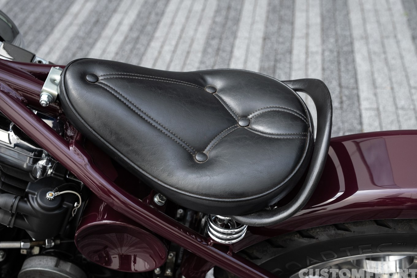 エボリューション(EVO)のフリスコスタイルチョッパー 1986年のシート