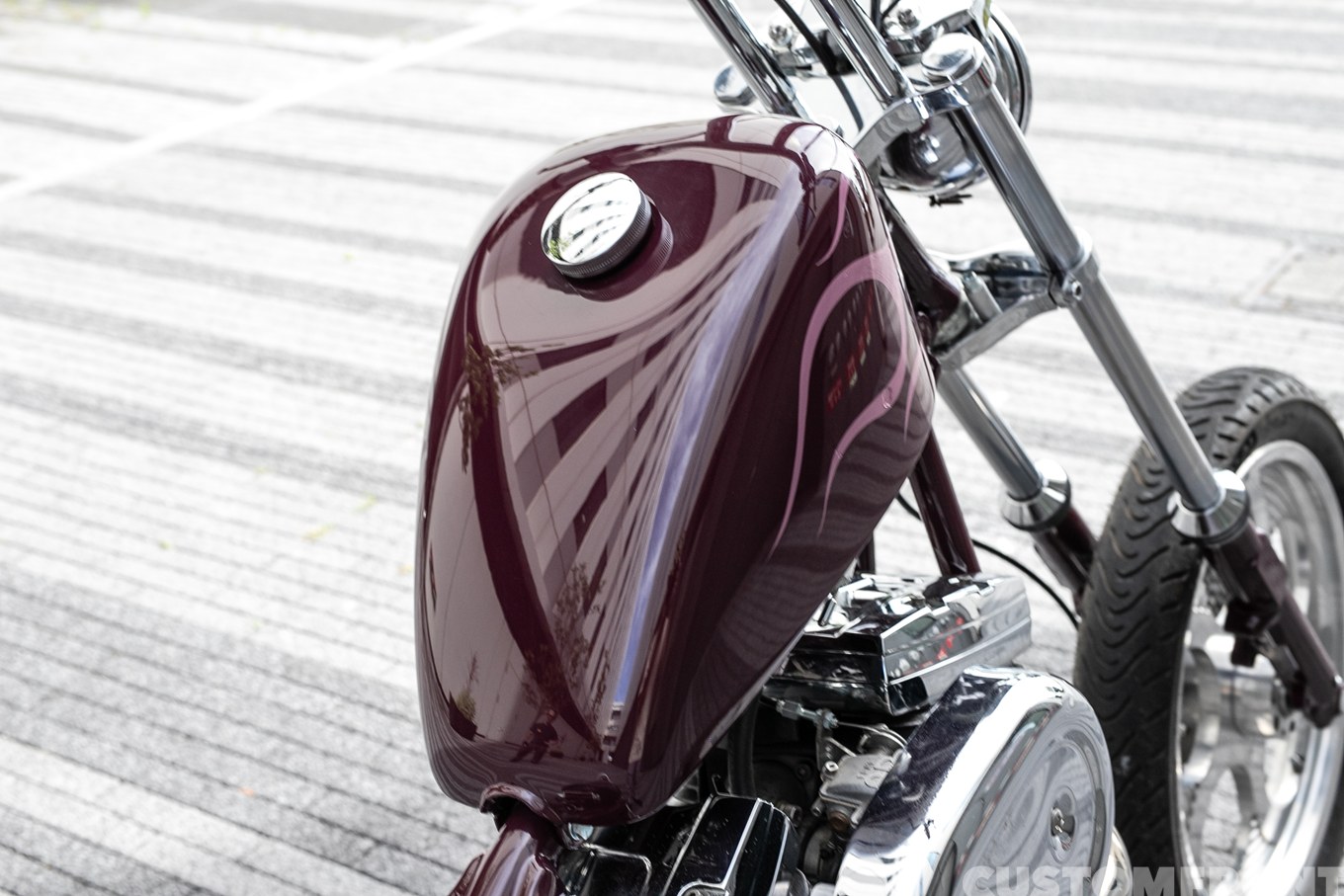 エボリューション(EVO)のフリスコスタイルチョッパー 1986年のガスタンク