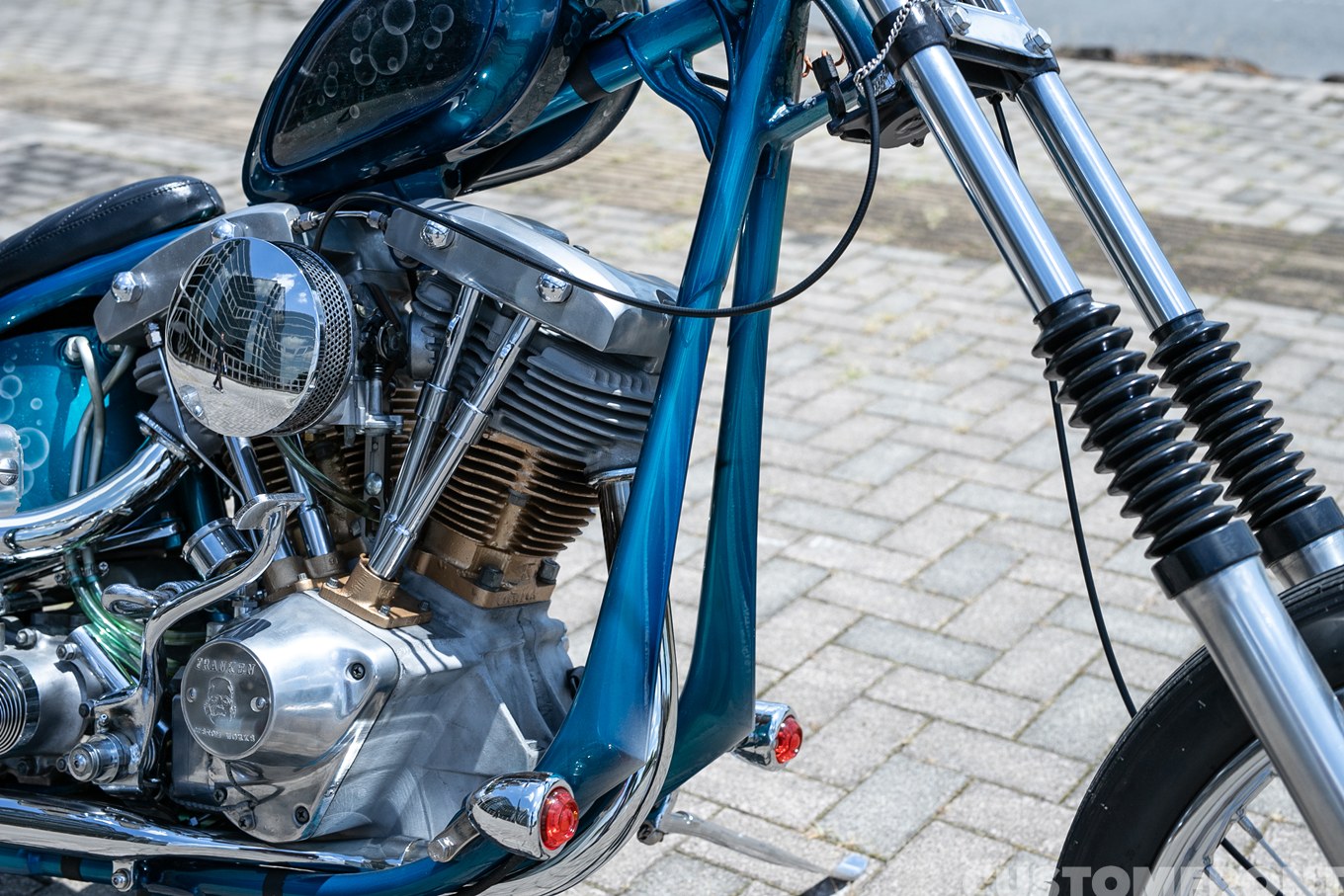 ハーレーのFXショベルヘッドチョッパー 1977年のダウンチューブ