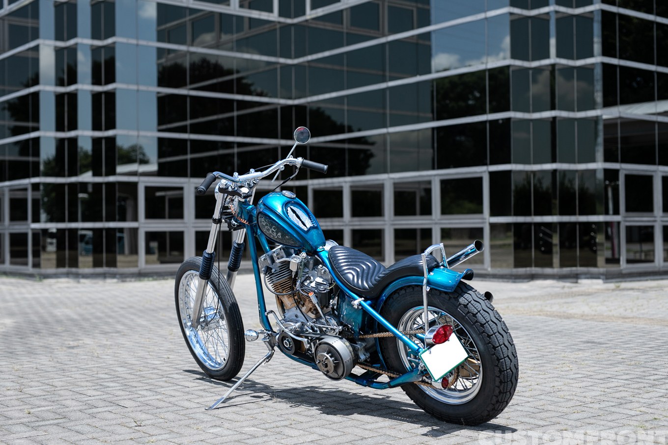 フランケンカスタムワークスのハーレーのFXショベルヘッドチョッパー 1977年