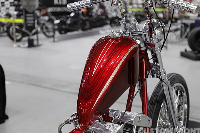 20th BEST OF CHOPPER 1位 REVOLT CUSTOM CYCLES／リボルトカスタムサイクルズ　2025ニューオーダーチョッパーショー