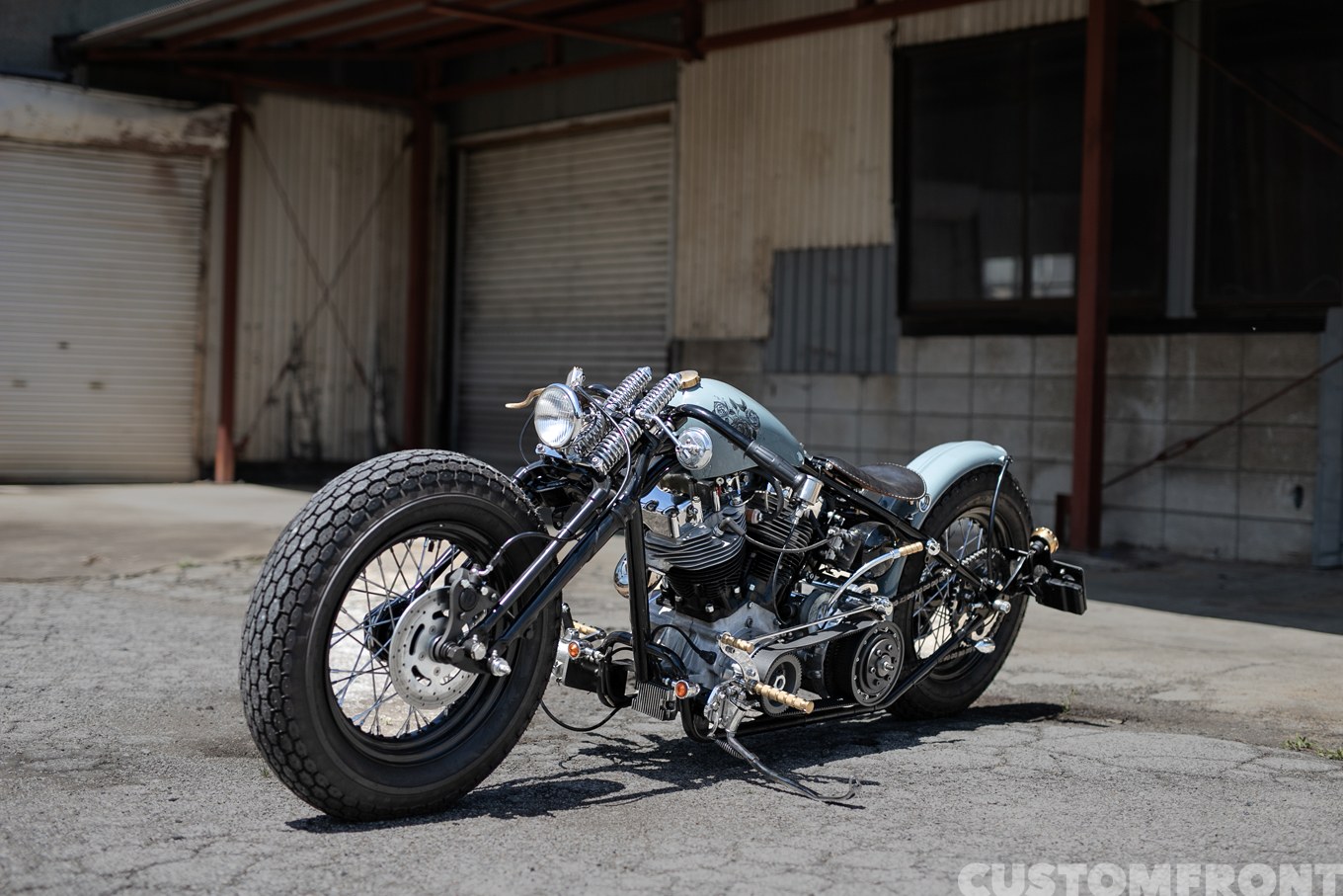 遠藤自動車オートサービスのショベルヘッドのグースネックスタイルハーレー 1979年