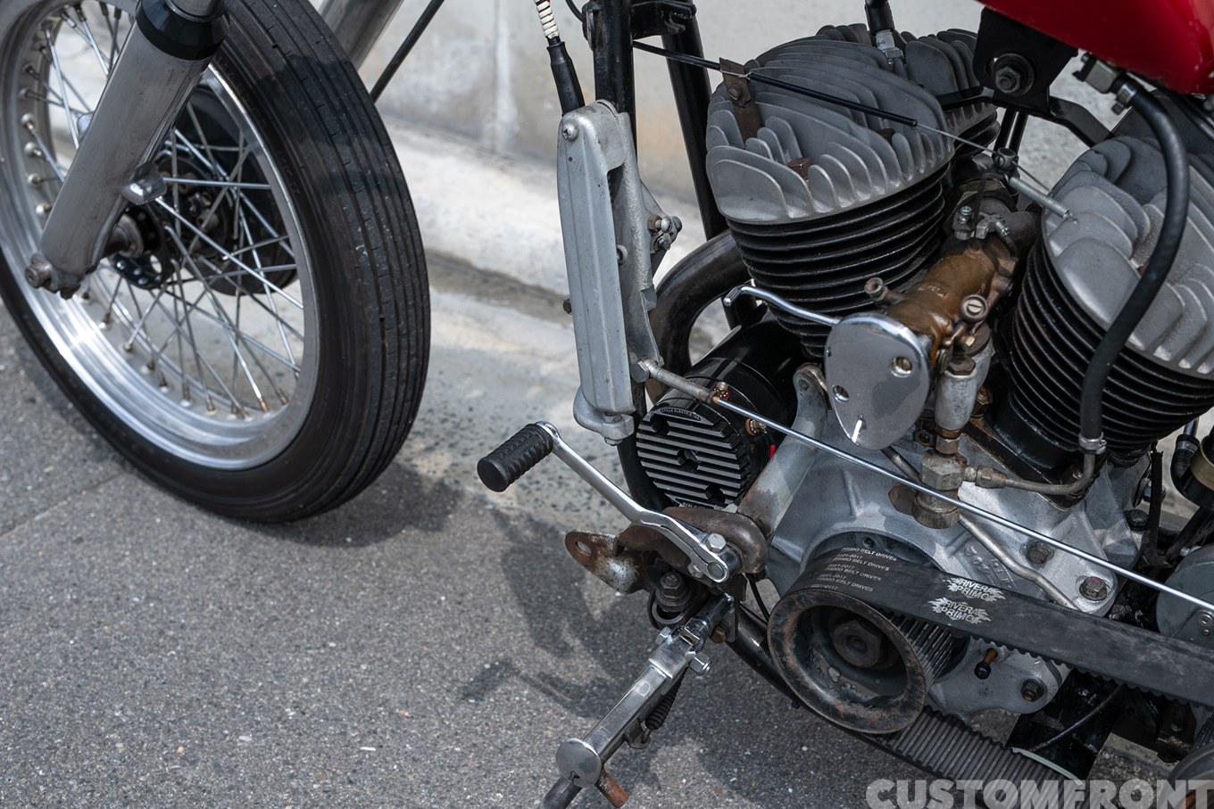 ハーレー Uモデルフラットヘッドのチョッパー 1942年のマウストラップ