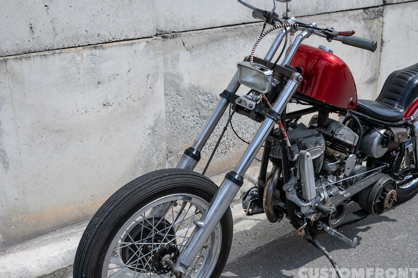 ハーレー Uモデルフラットヘッドのチョッパー 1942年のフロントフォーク