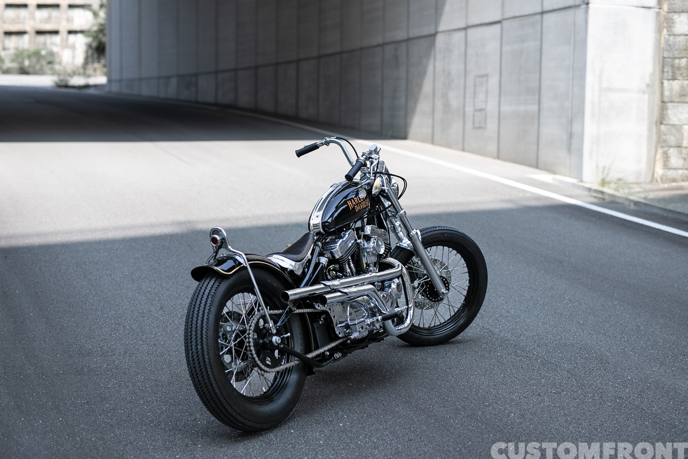 トラストモーターサイクルのハーレー パパサンのスポーツスターXLH883のカスタム 1997年