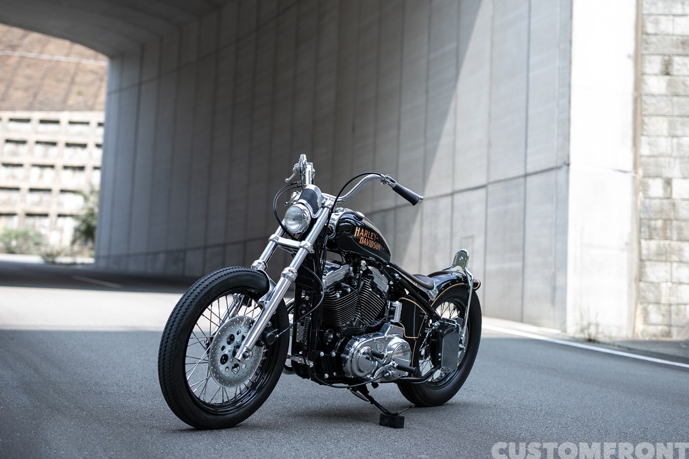 トラストモーターサイクルのハーレー パパサンのスポーツスターXLH883のカスタム 1997年