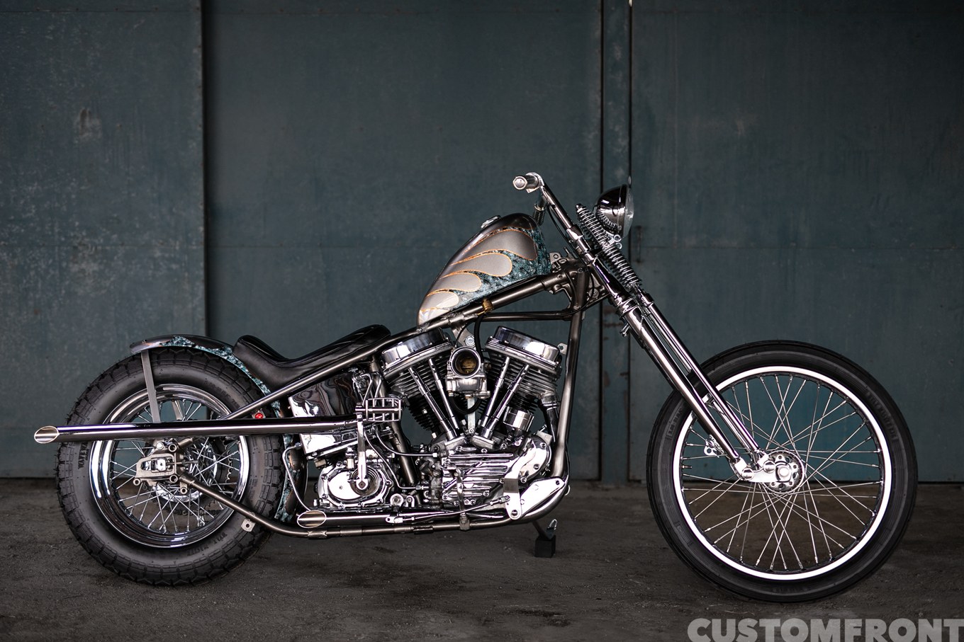 バイクガレージココロ(BGK)のハーレー パンヘッドのオールドスクールチョッパー FL 1950年