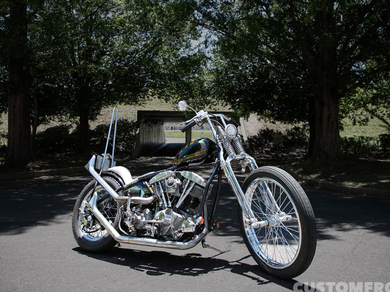 ログリーズメタルワークのハーレー オールドスクールのショベル