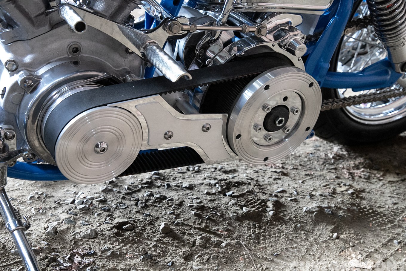 ショーバイクのショベルヘッドチョッパー FLH1980年のプライマリーカバー