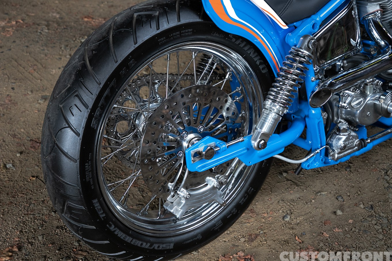 ショーバイクのショベルヘッドチョッパー FLH1980年のスイングアーム