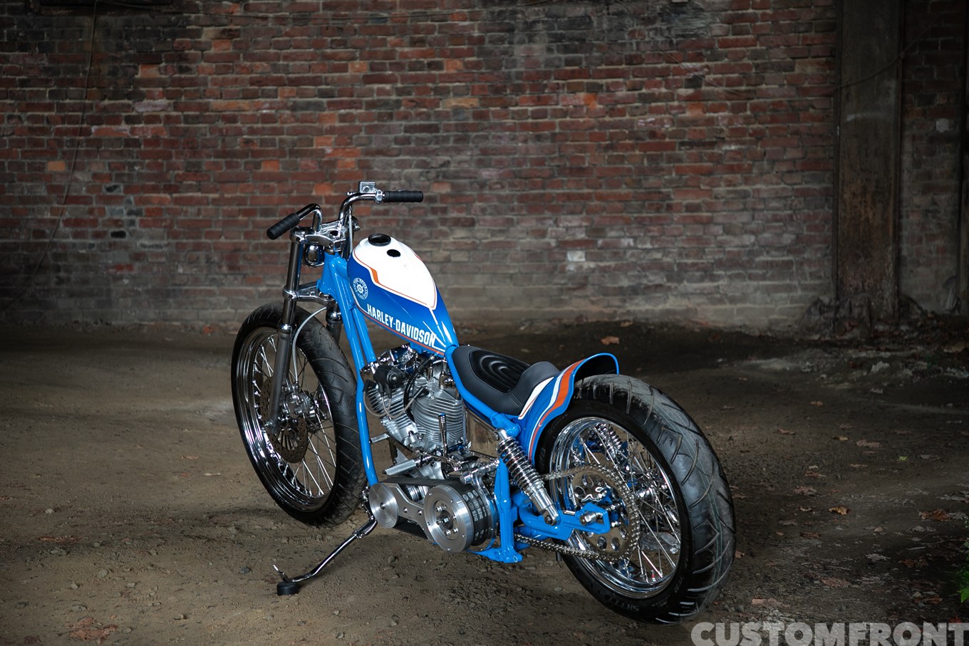 サトマリモーターサイクルのショーバイクハーレーのショベルヘッドチョッパー FLH1980年