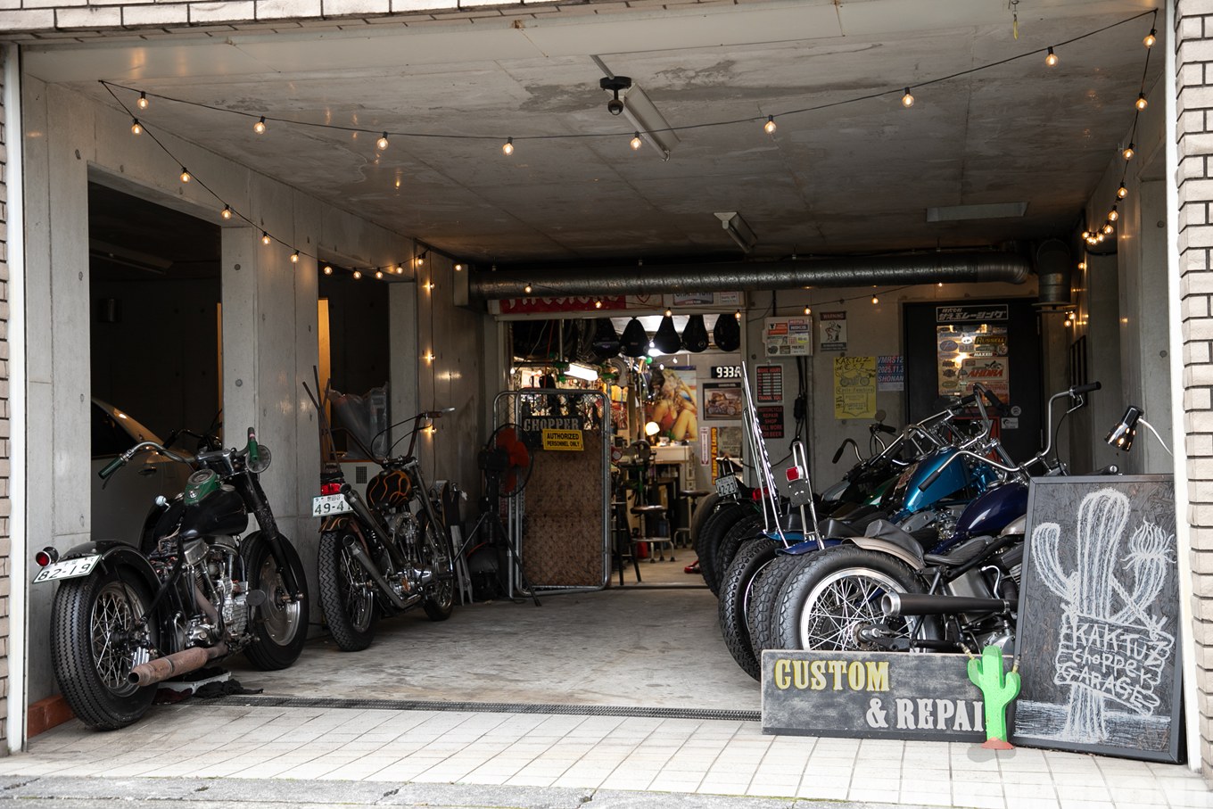 カクタスチョッパーガレージ KAKTUZ CHOPPER GARAGEのハーレー