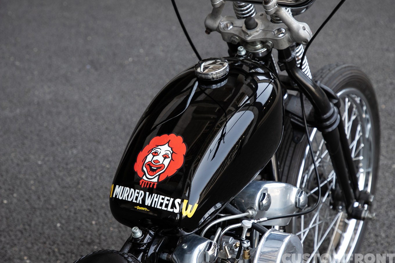 S&S KNUCKLEHEAD(ナックルヘッド)のオールドスクールチョッパーのガスタンク