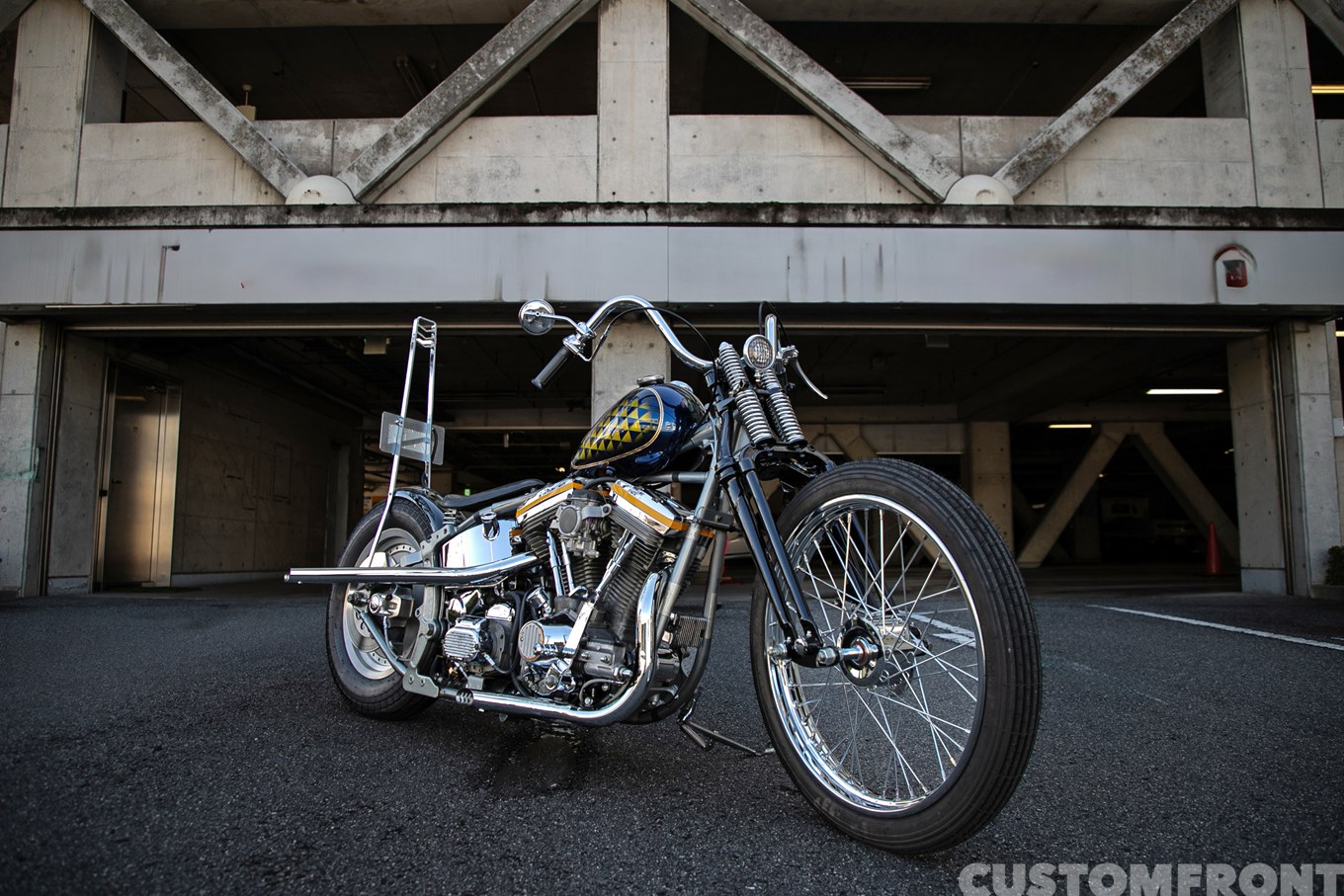 ビーンズカンパニーモーターサイクルのハーレー エボリューションのファットボーイ(FLSTF)のソフテイルチョッパー 1990年