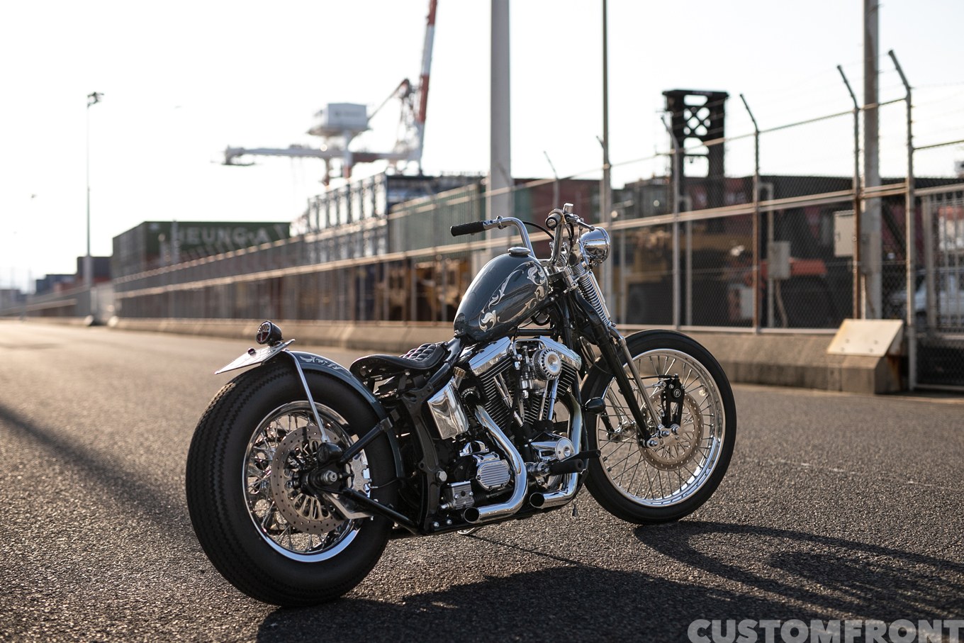 テイクルートのハーレー スプリンガーEVO(エボリューション)のボバーチョッパー FLSTF 1996年