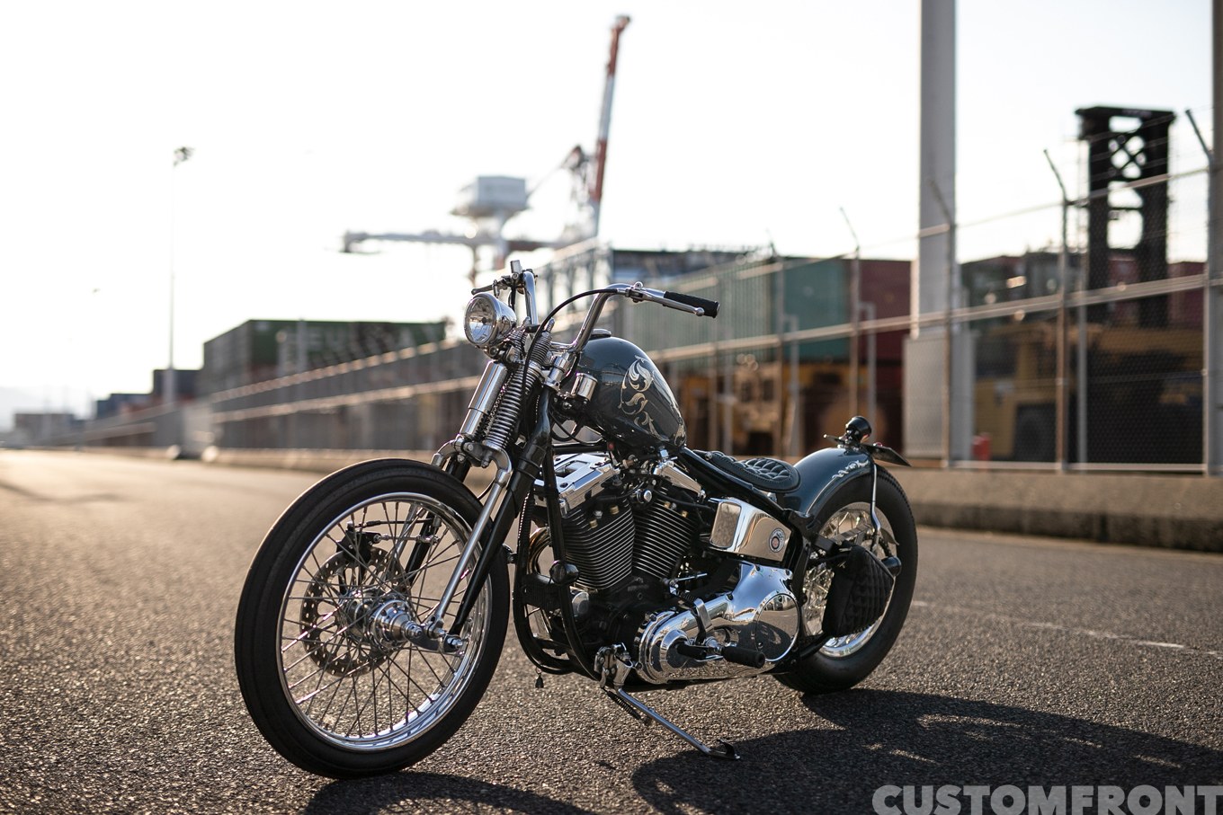 テイクルートのハーレー スプリンガーEVO(エボリューション)のボバーチョッパー FLSTF 1996年