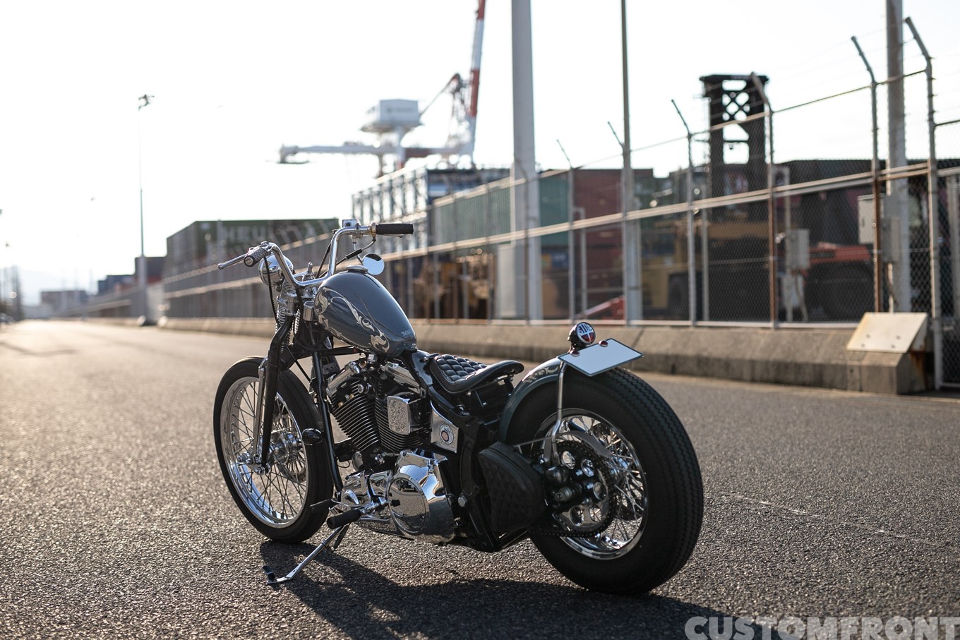 テイクルートのハーレー スプリンガーEVO(エボリューション)のボバーチョッパー FLSTF 1996年