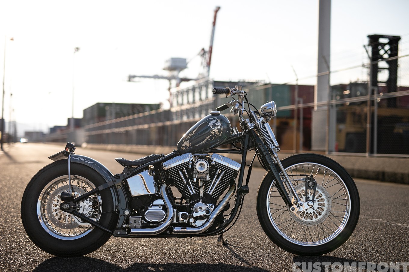 テイクルートのハーレー スプリンガーEVO(エボリューション)のボバーチョッパー FLSTF 1996年