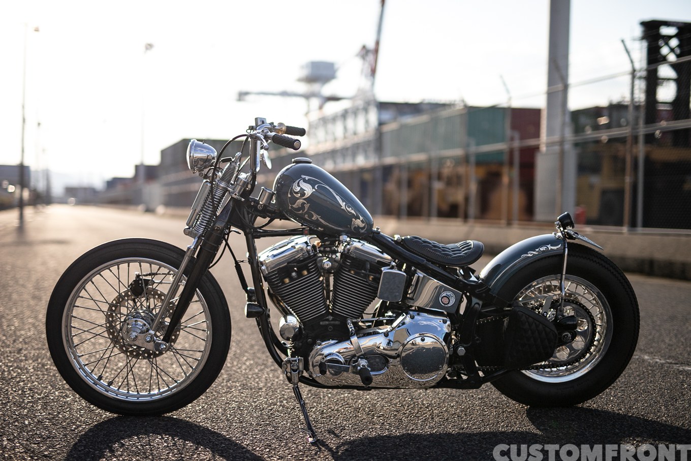 テイクルートのハーレー スプリンガーEVO(エボリューション)のボバーチョッパー FLSTF 1996年