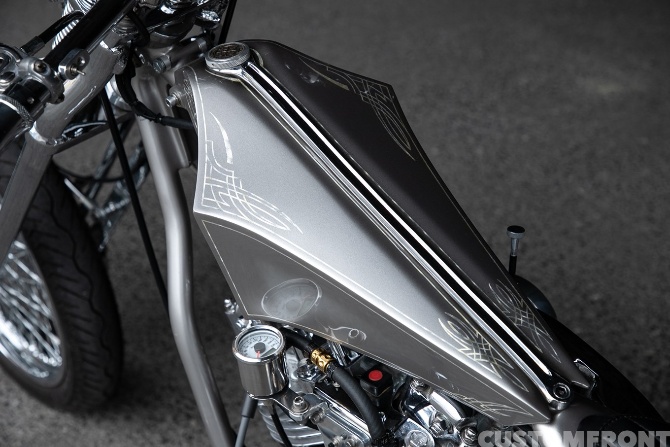 S&Sショベルヘッドのニュースクールチョッパーのガスタンク