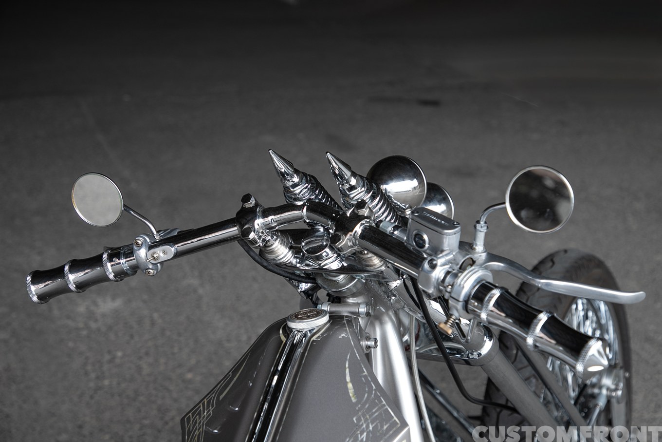 S&Sショベルヘッドのニュースクールチョッパーのハンドル