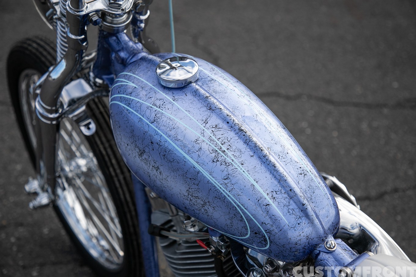 シックスティーズ(1960年代後半)のアーリーショベルチョッパーのガスタンク