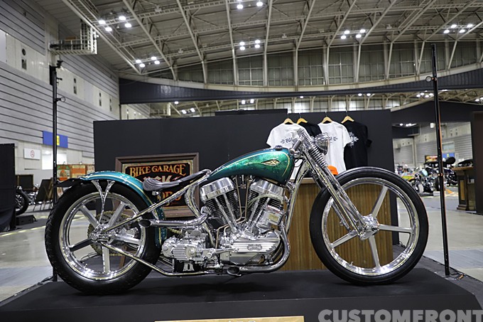 BIKE GARAGE KOKORO／1961 Harley-Davidson FL PanheadのBest of Show Motorcycleの2025横浜ホットロッドカスタムショー