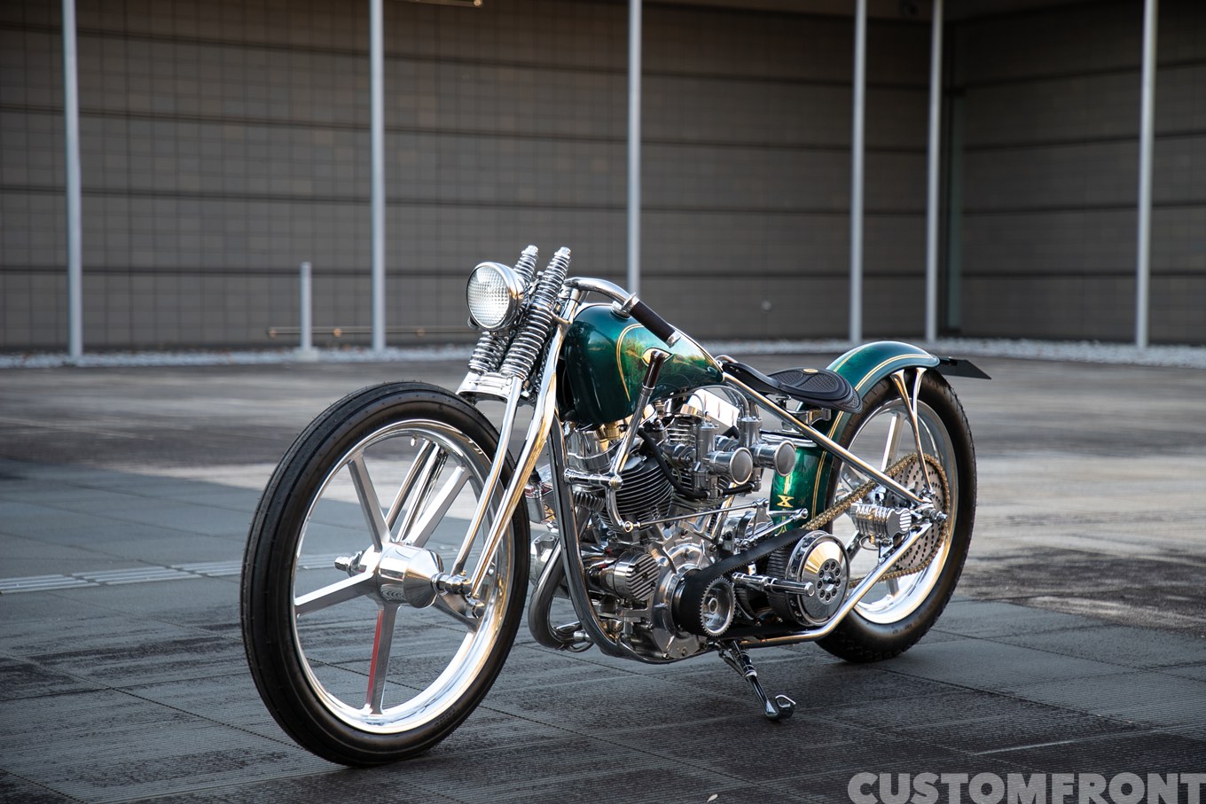 BIKE GARAGE KOKORO(BGK)の2025HCSアワード Best Of Show Motorcycleのパンヘッドカスタムチョッパー FL 1961年