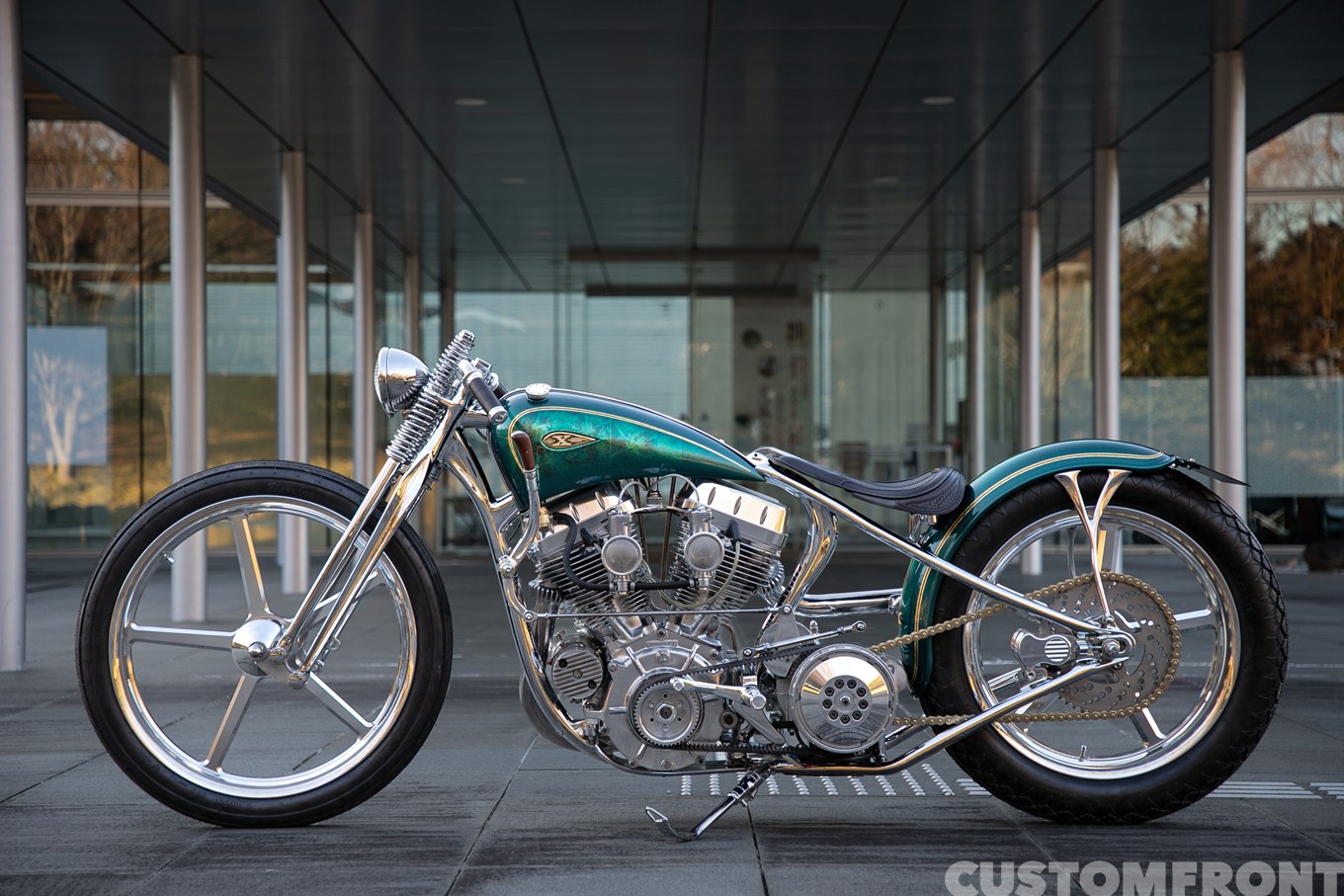 BIKE GARAGE KOKORO(BGK)の2025HCSアワード Best Of Show Motorcycleのパンヘッドカスタムチョッパー FL 1961年