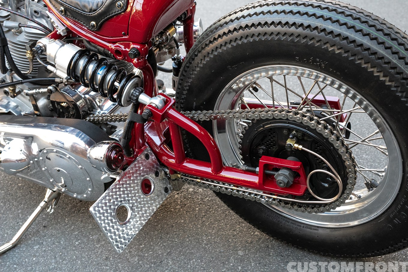 ショベルヘッドの'60年代カフェスタイルチョッパー FLH 1978年のスイングアーム
