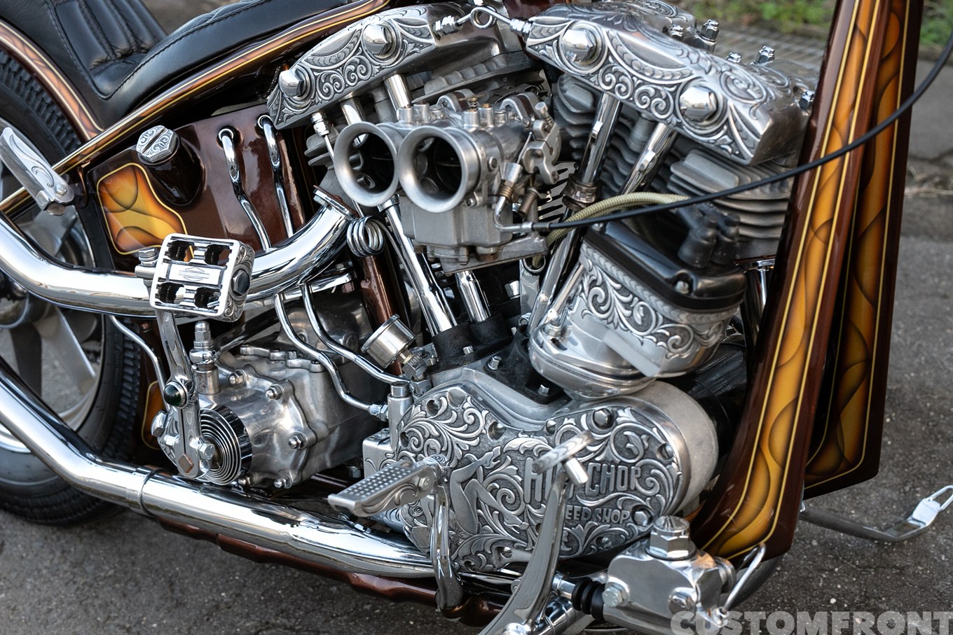 ショベルヘッドのモールディングチョッパー FL 1966年のエングレービング