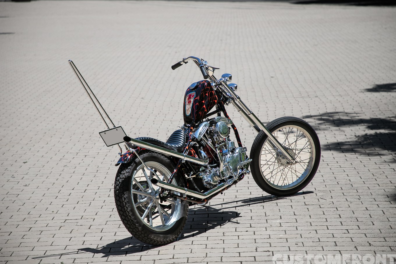 ROGUERIES METAL WORKのハーレー ショベルヘッドのロングフォークのフリスコチョッパー FL 1966年