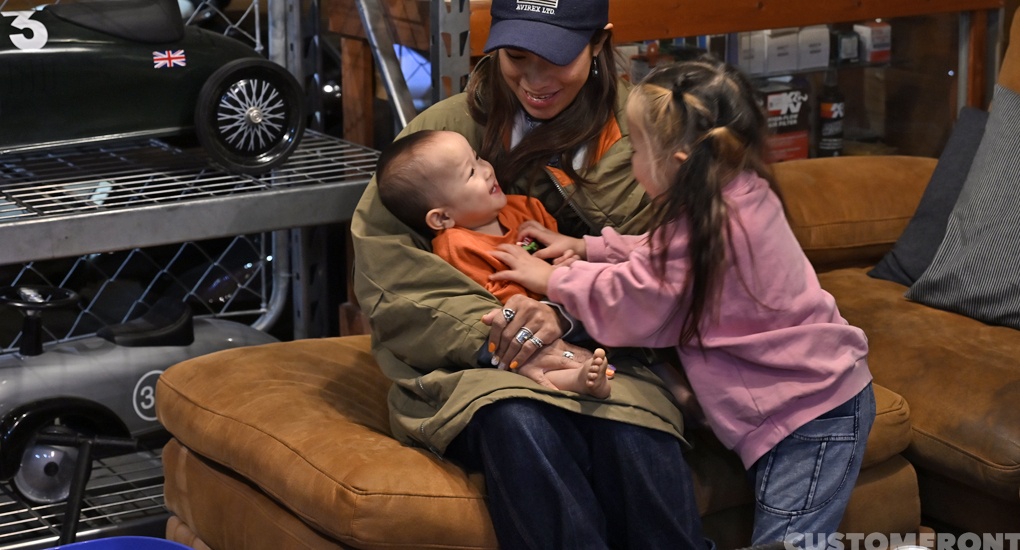 ガレージエルフの5児のママの日常を彩る、サイドカー『ウラル(URAL)』