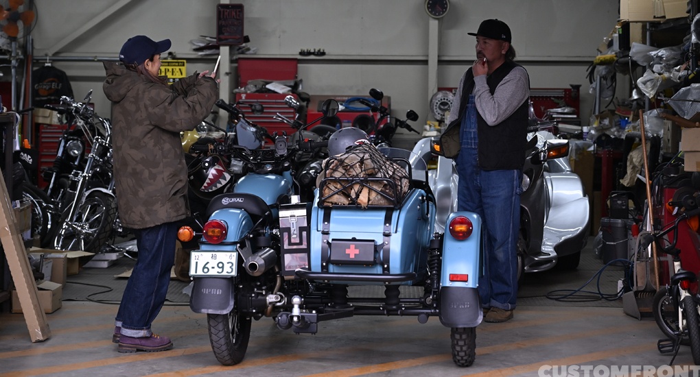 ガレージエルフの5児のママの日常を彩る、サイドカー『ウラル(URAL)』