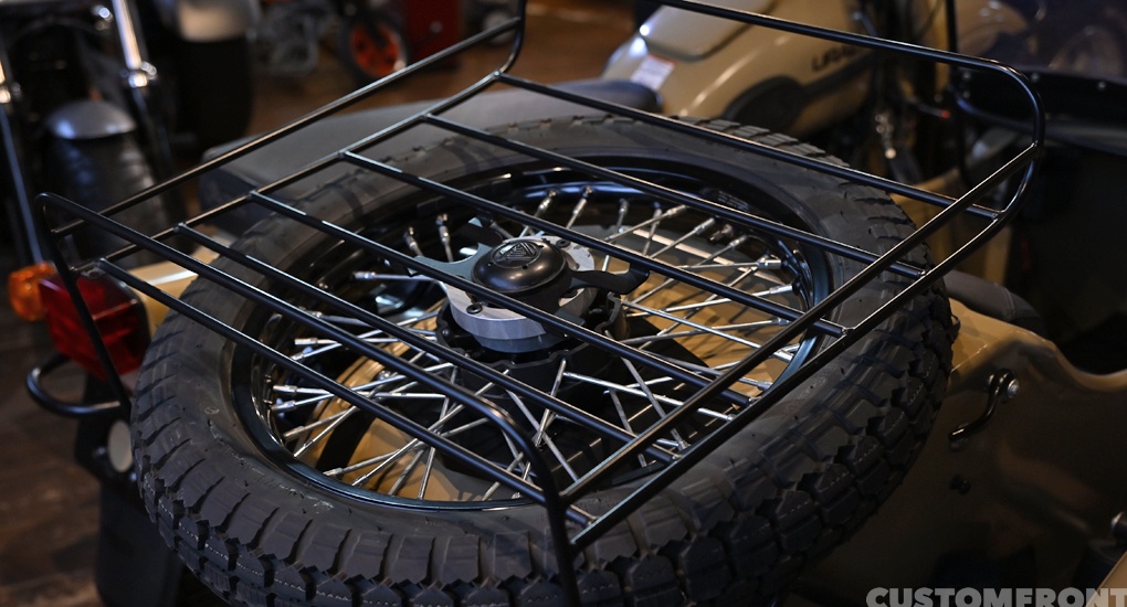 ガレージエルフの5児のママの日常を彩る、サイドカー『ウラル(URAL)』