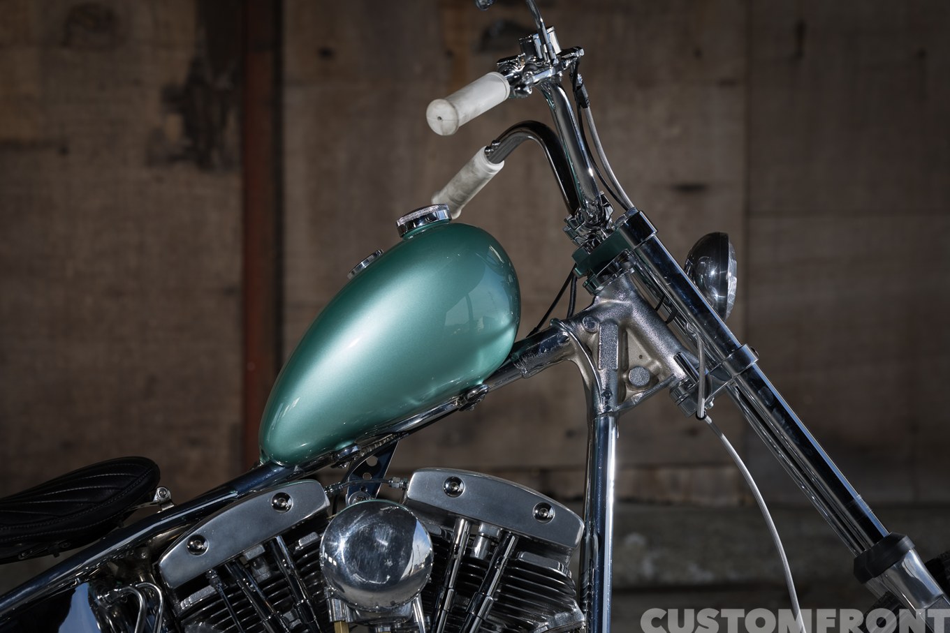 ショベルヘッドのナロードチョッパー FXE 1980年のフレームネック