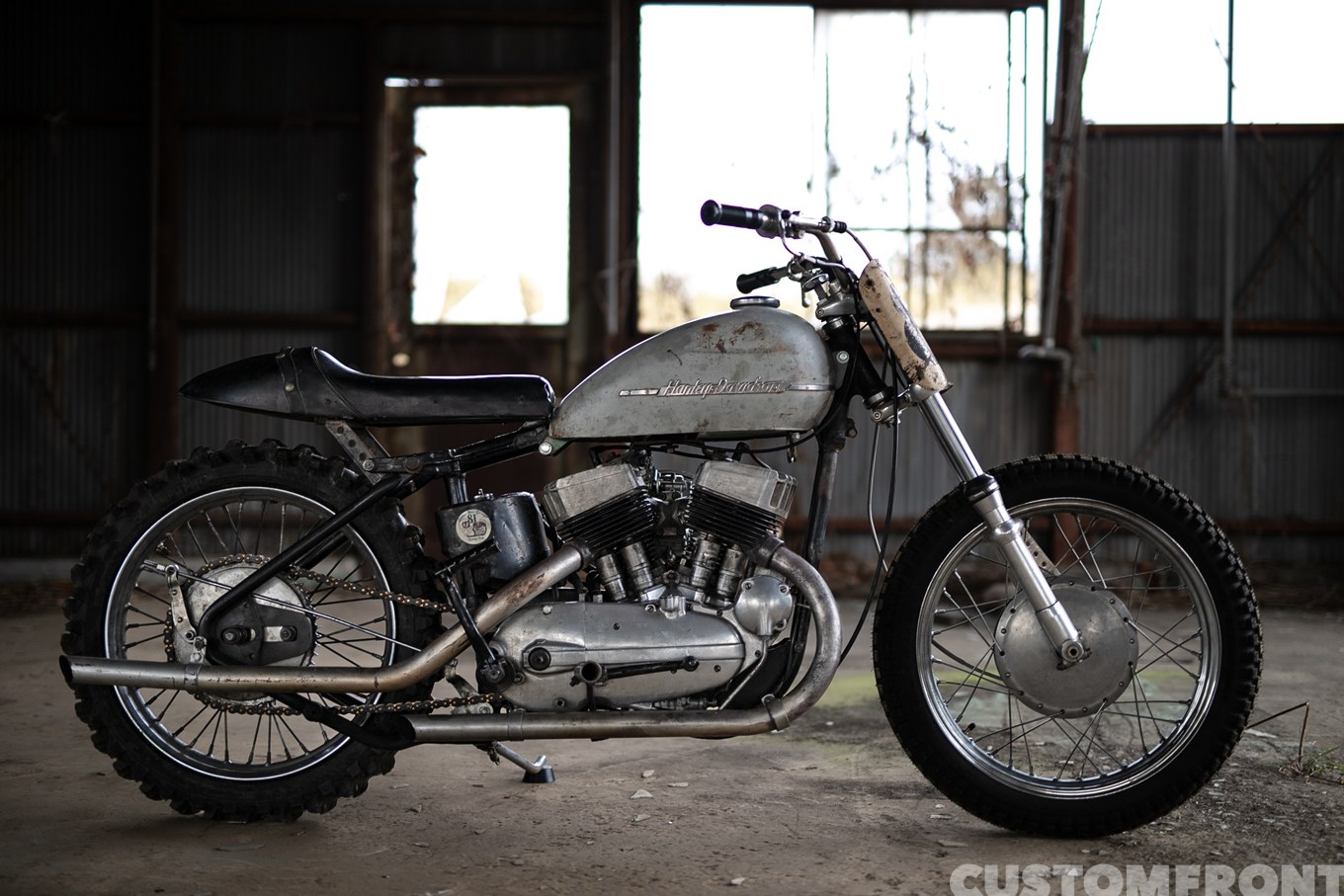 A.A.R.(SPEED ONE GARAGE)のハーレー KRのサンドフラッツレーサー 1953年