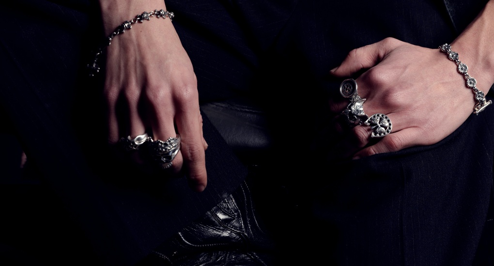 『ビルウォールレザー（Bill Wall Leather）』のクラフツマンシップ 世界最高峰のシルバージュエリーとレザーワーク