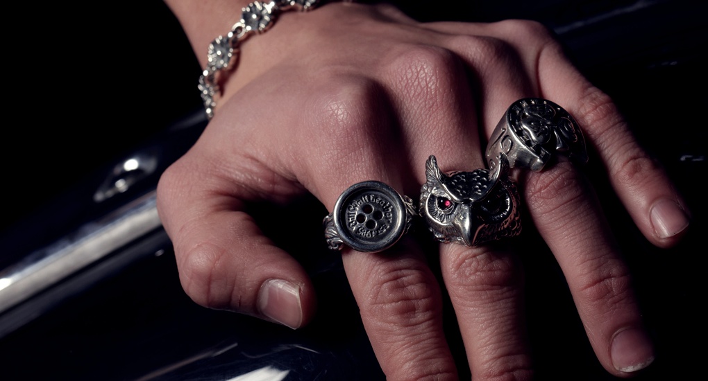 『ビルウォールレザー（Bill Wall Leather）』のクラフツマンシップ 世界最高峰のシルバージュエリーとレザーワーク