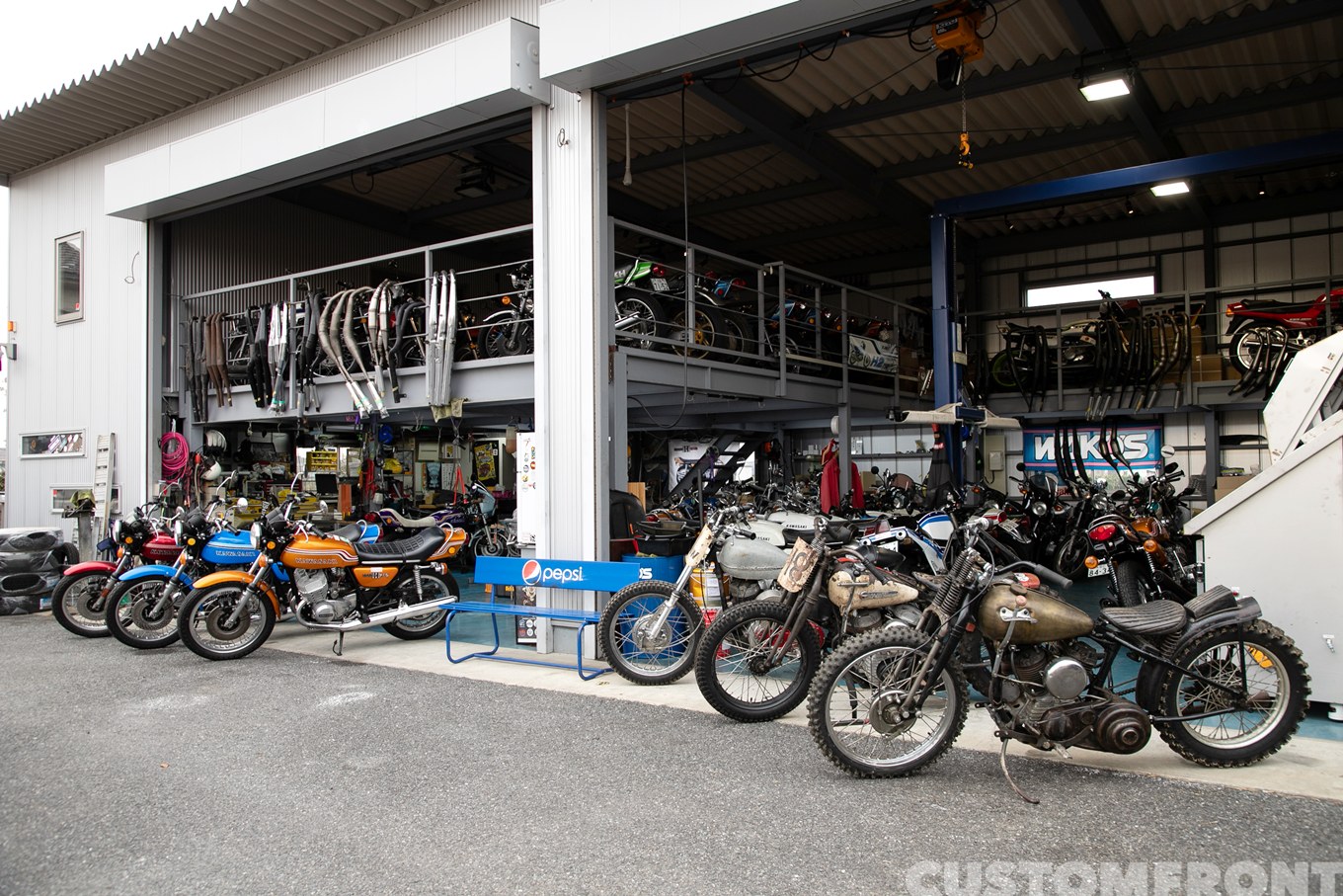 スピードワンガレージ SPEED ONE GARAGEのカワサキH2(750SSマッハ)ショップ