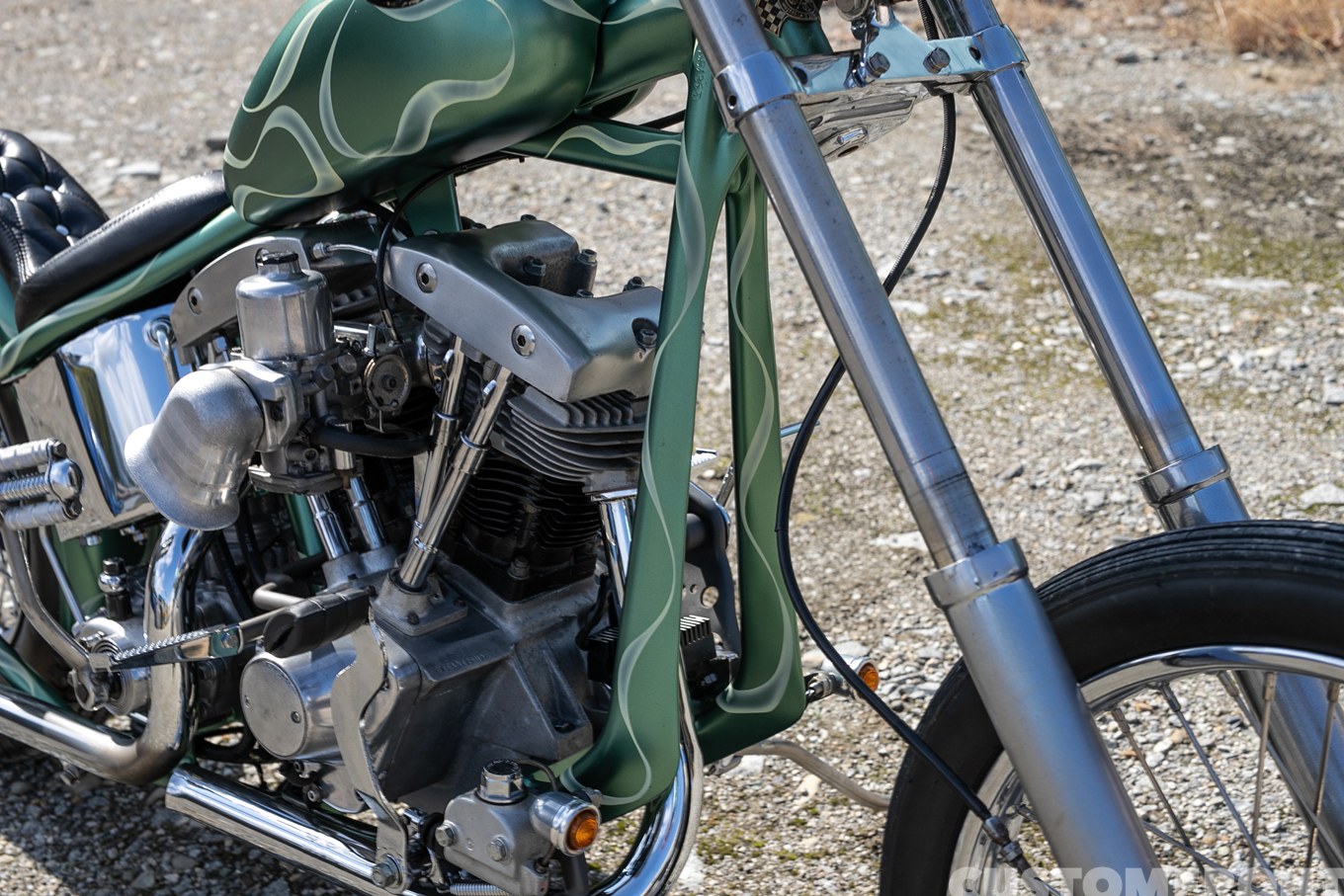 ショベルヘッドのオールドスクールのスムージングチョッパー 1979年のスムージング